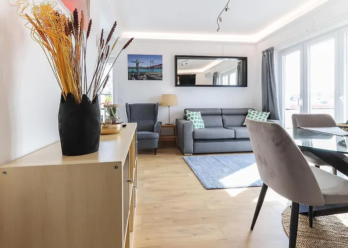 Διαμέρισμα 66 With Parking Place *