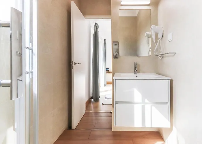 66 With Parking Place Appartamento Lisbona