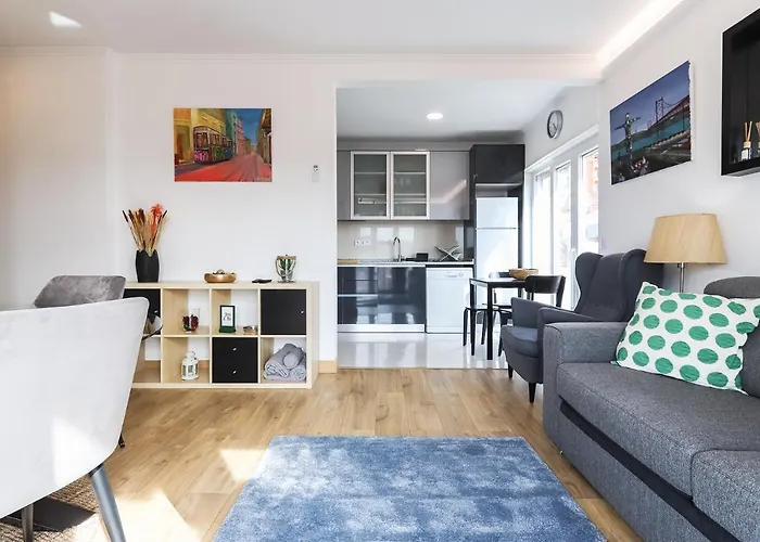 66 With Parking Place アパート リスボン