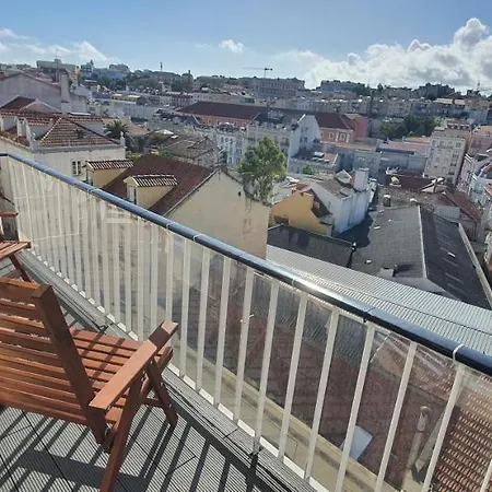 66 With Parking Place Apartment Lissabon