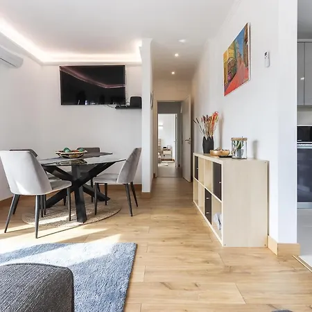 66 With Parking Place Apartment *